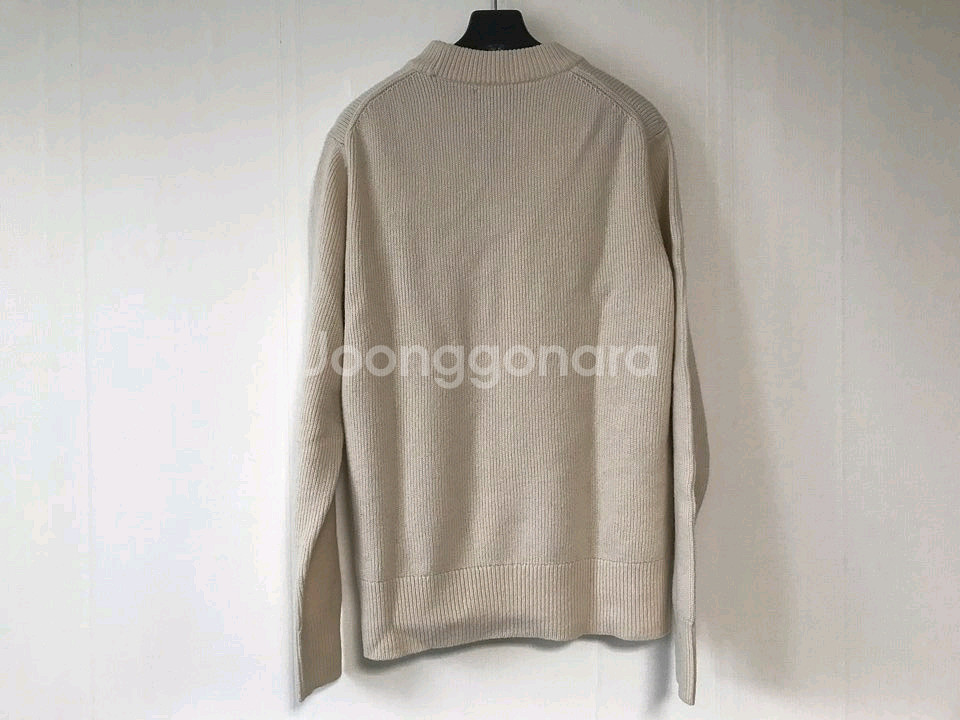 (새상품) CLUB MONACO 순모 울 100 니트--2