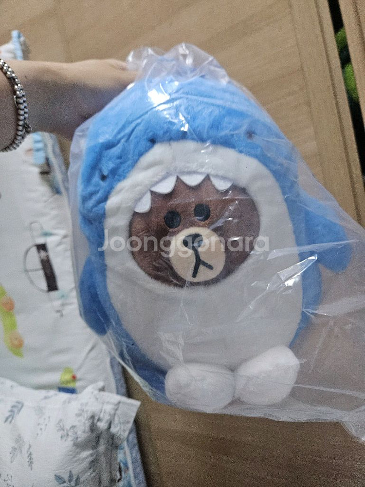 라인프렌즈 키즈 백팩 상어 브라운 인형 가방--0