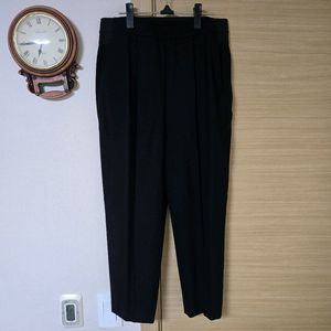 구호(KUHO) 블랙 울 테이퍼드 슬랙스 정장바지