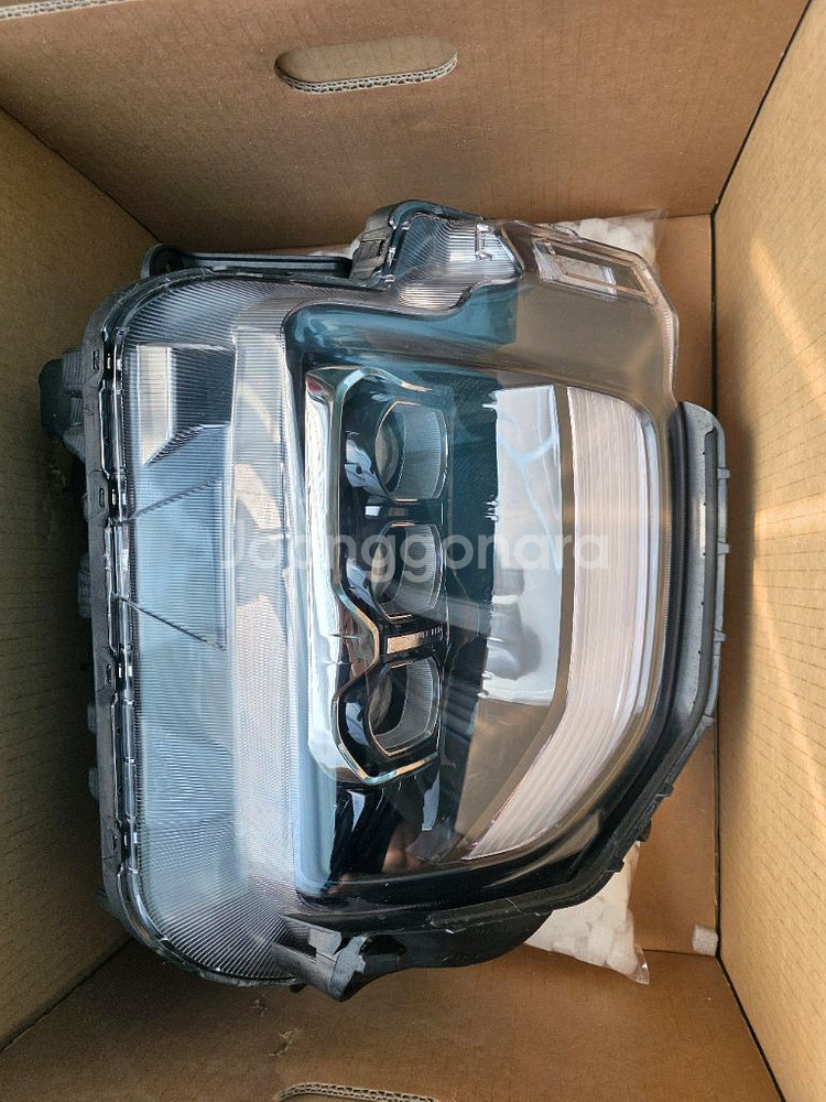 팰리세이드 헤드라이트 RH 조수석 팔아요--2