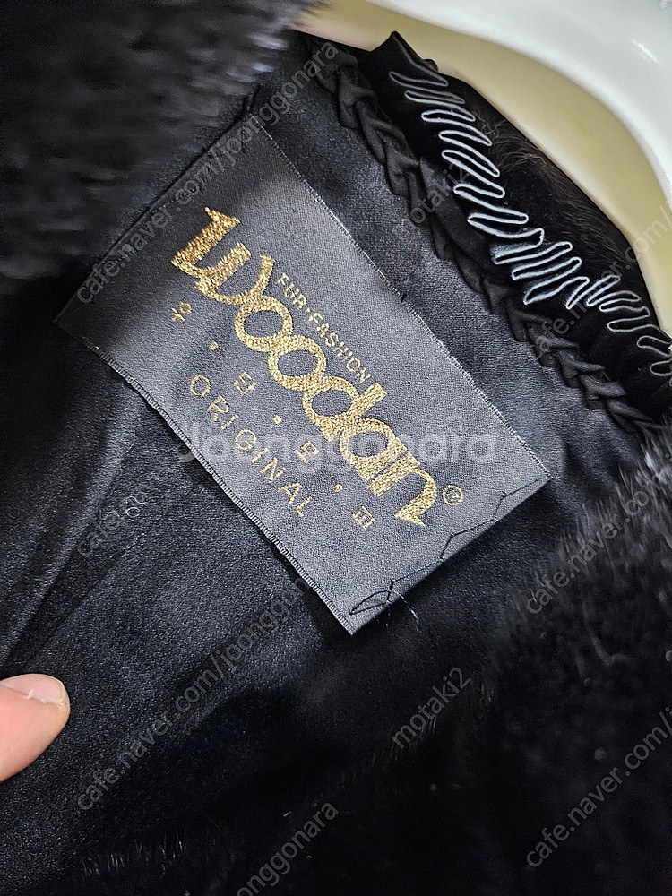 우단 블랙그라마 쉬어드 밍크코트--3