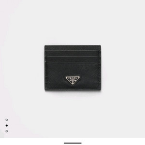 프라다 사피아노 카드지갑 블랙 (상태좋음)