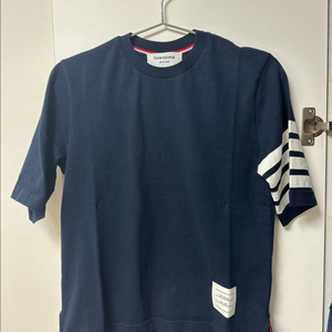 톰브라운 네이비 4바 반팔 티셔츠 36