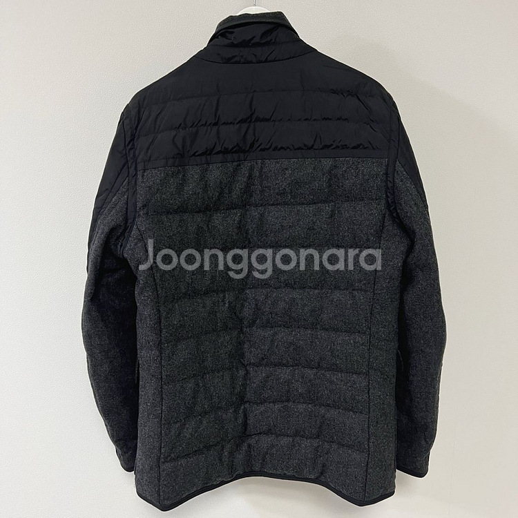 몽클레어 클래식 구스다운 패딩 자켓--2