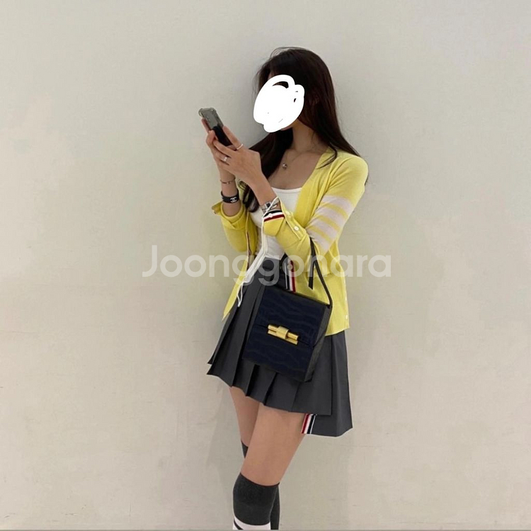 톰 브라운 플리츠 스커트 & 가디건--1