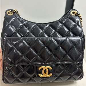 샤넬 시즌 호보백 미듐