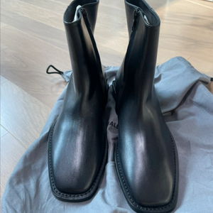 발렌시아가 부츠 블랙 37