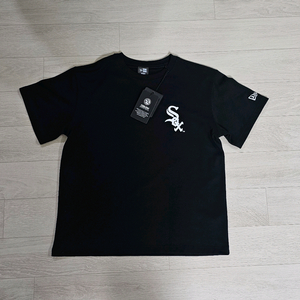 뉴에라키즈 시카고 화이트삭스 티셔츠 블랙 140 새상품