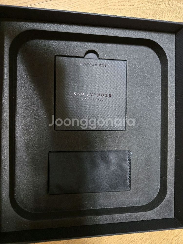 뱅앤올룹슨 H95--5