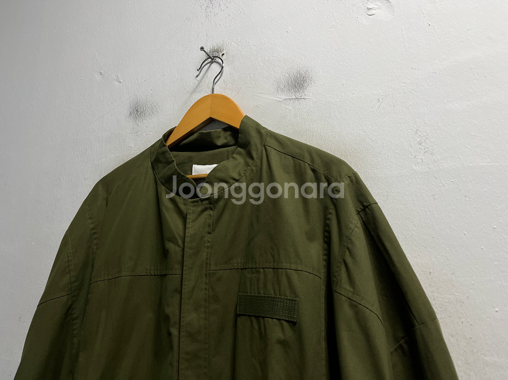 100-110 레터르코모 루즈핏 야상 자켓--1