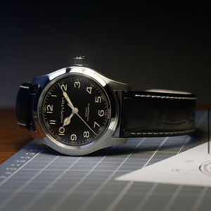 해밀턴 카키필드 머피 38mm 검판