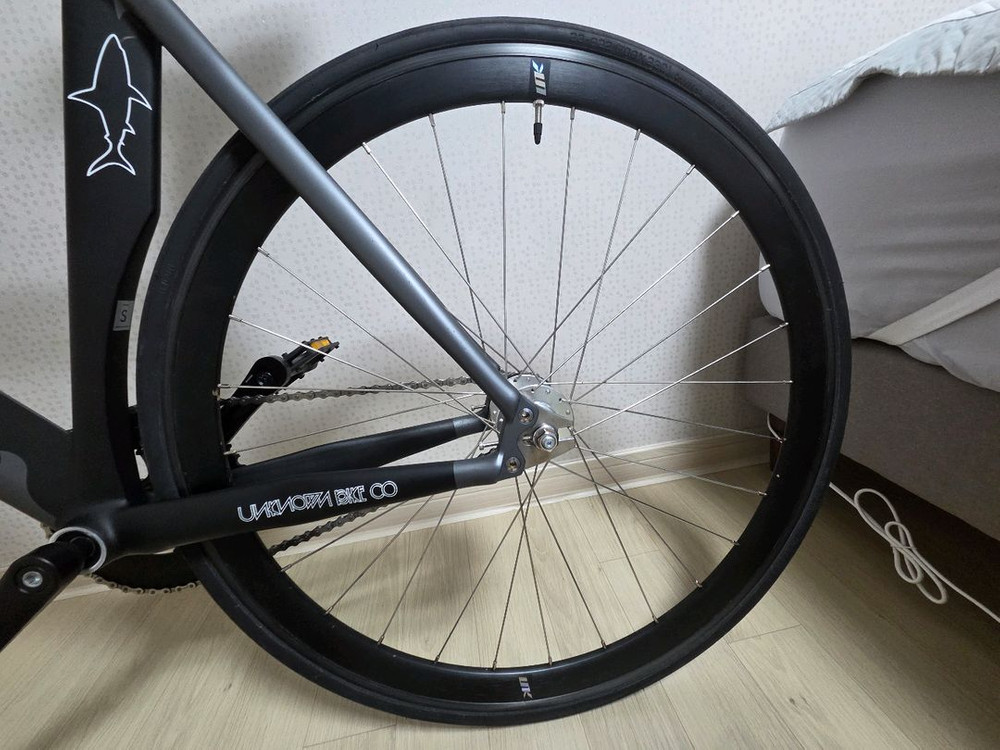 언노운샤크에디션 이미지