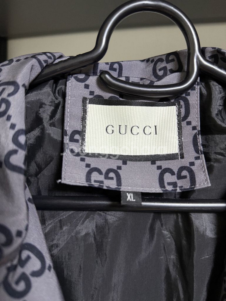 구찌 로고프린팅 바람막이점퍼--0