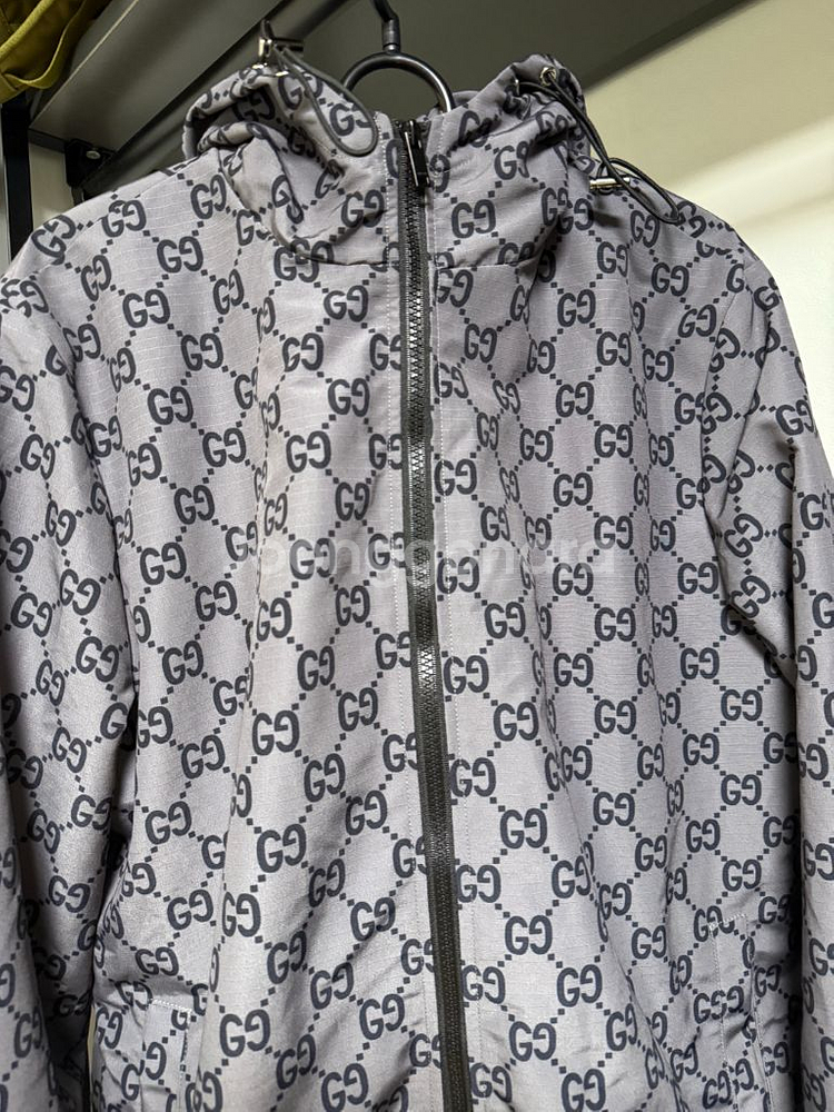 구찌 로고프린팅 바람막이점퍼--2