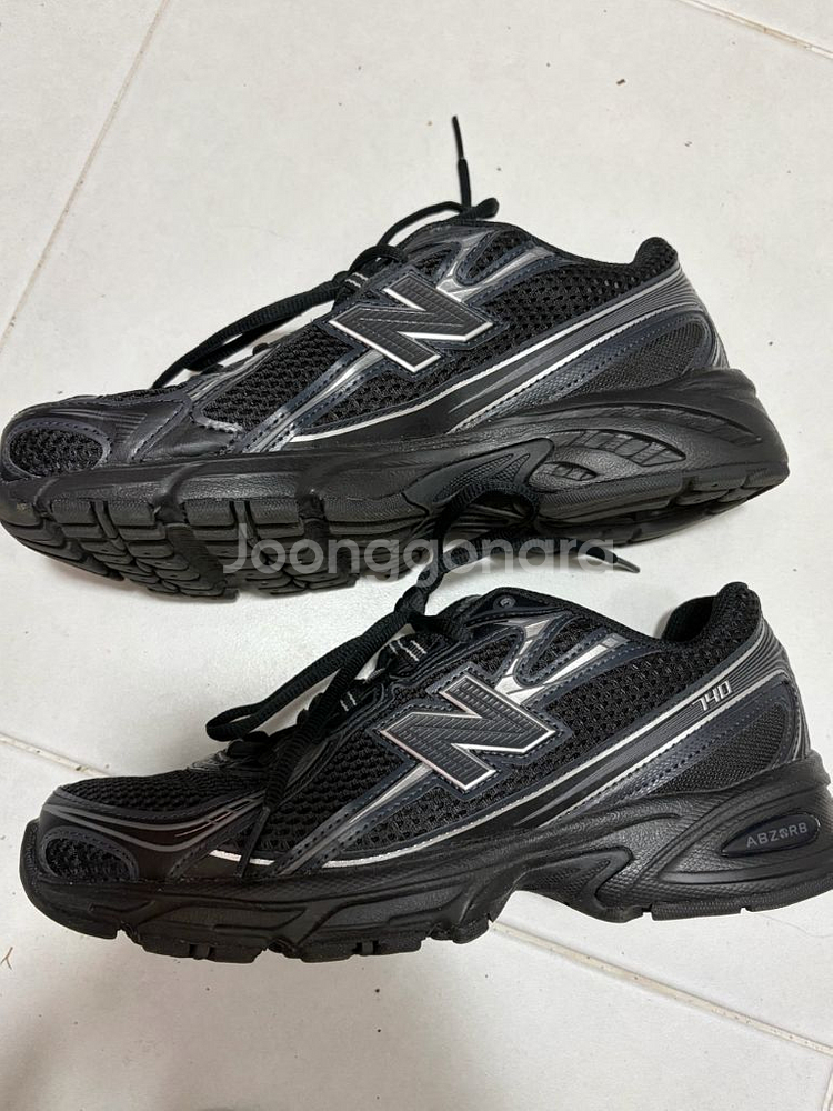 뉴발란스 740 블랙실버 240--1
