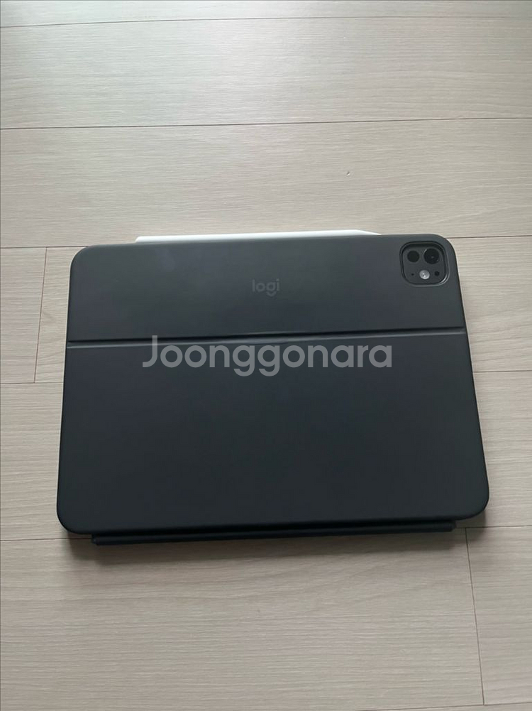 아이패드프로 m4+펜슬프로+로직텍 터치콤보 팝니다--4