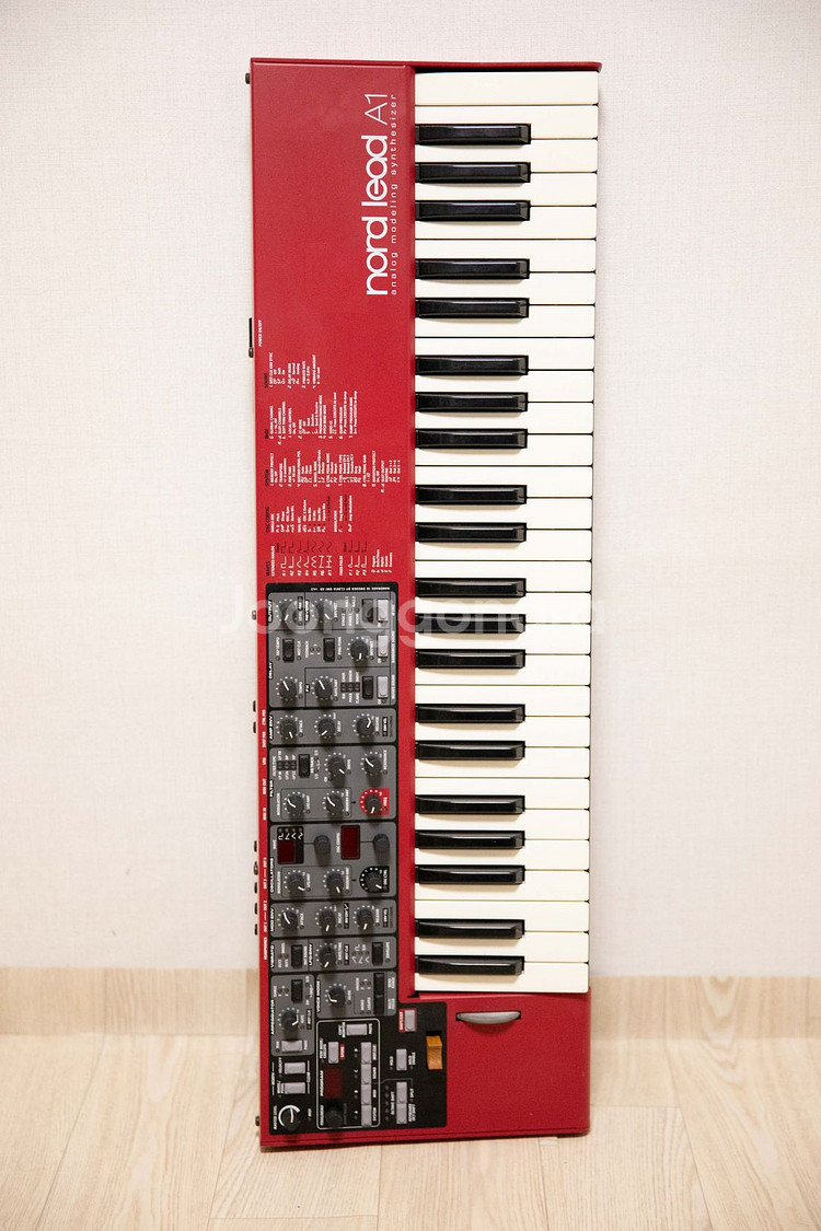 nordlead A1 140만원에 팝니다--0
