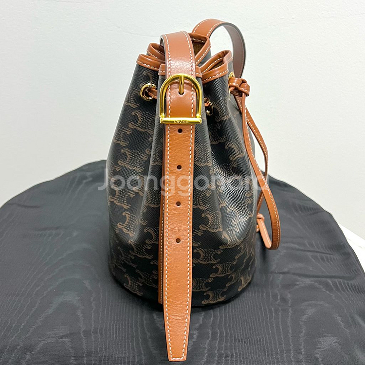 셀린느 트리옴페 캔버스 스몰 드로우스트링 버킷백 가방--1