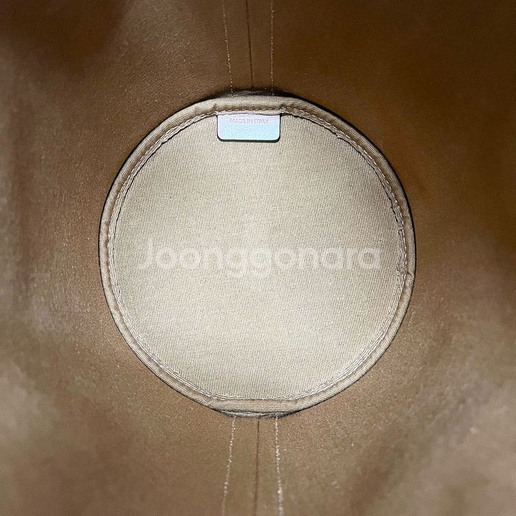 셀린느 트리옴페 캔버스 스몰 드로우스트링 버킷백 가방--6