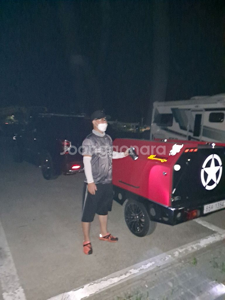 캠핑용품이동 트레일러--6