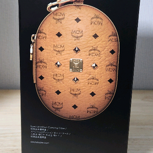 MCM x Beats 무선 헤드폰