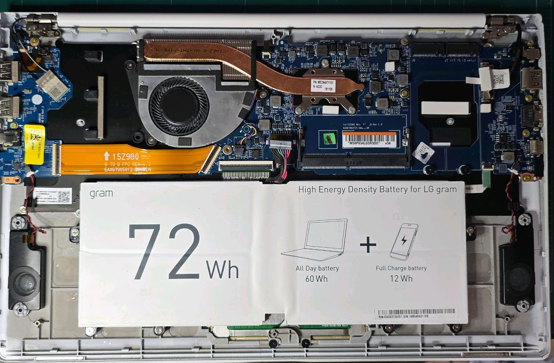 그램 15Z980-GA70K--1