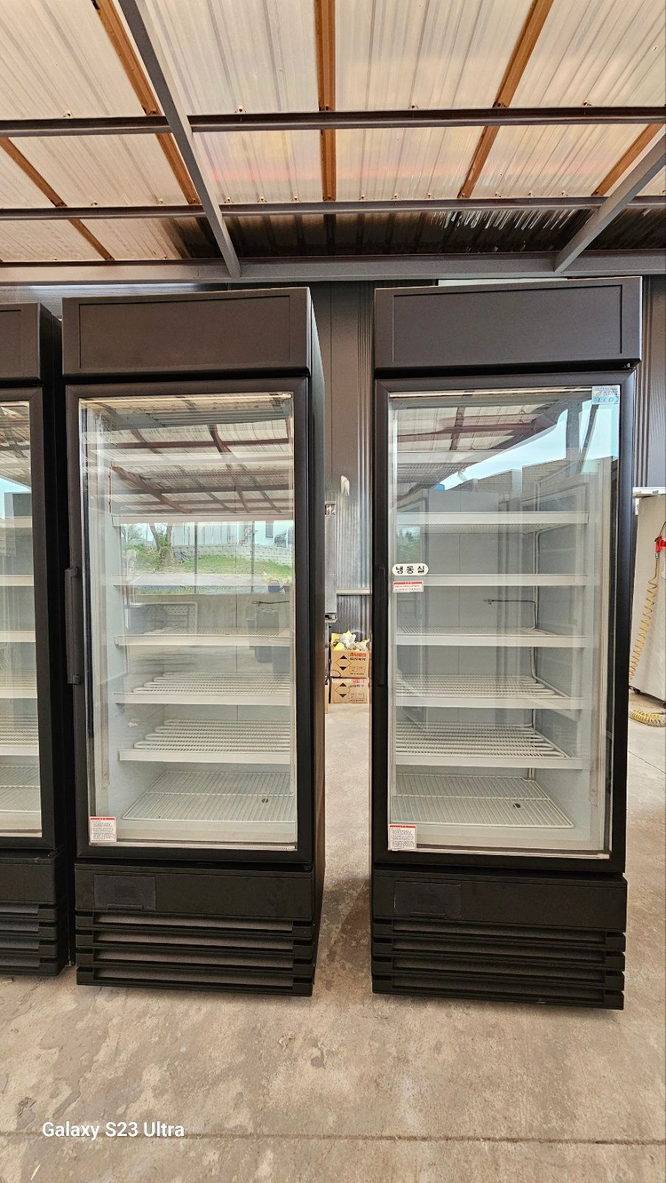 아이스크림냉동고 냉동쇼케이 수직냉동고 이미지