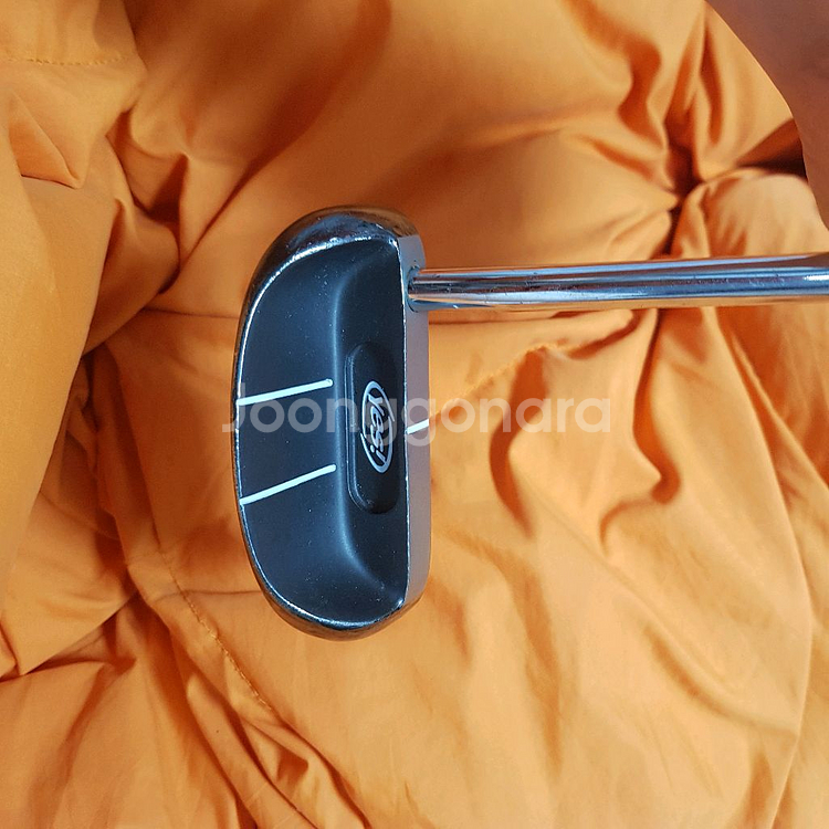 Yes C groove Marilyn 반달퍼터 가죽그립--1