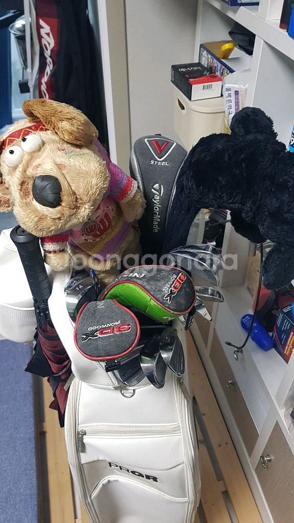 Yes C groove Marilyn 반달퍼터 가죽그립--9