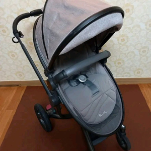 영국산 명품 럭셔리 디럭스 유모차 실버크로스. 수도권