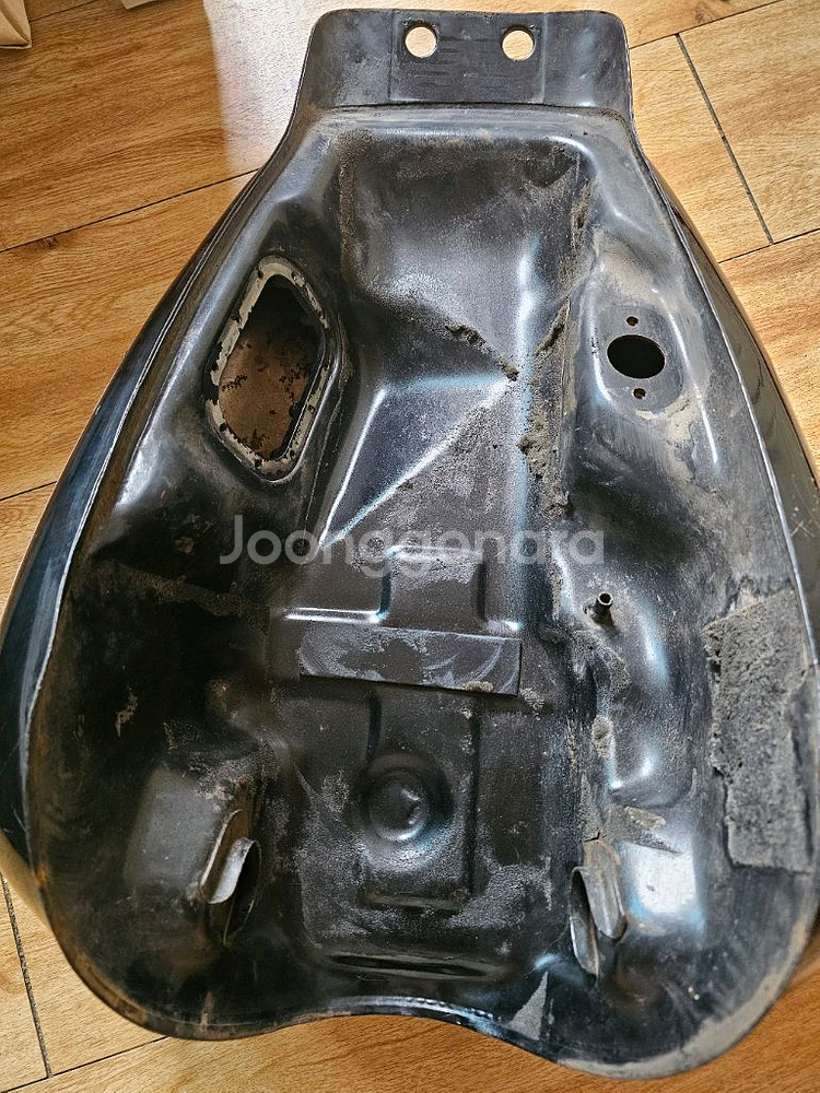 미라쥬250 인젝션용 기름탱크--5