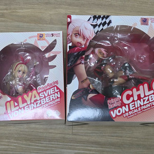 페이트 프리즈마 이리야-이리야&클로에 레이싱 피규어