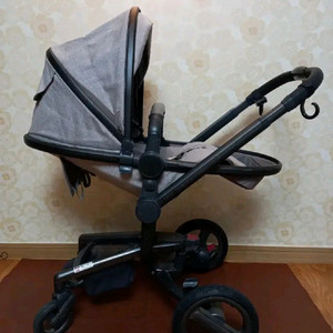 영국산 명품 럭셔리 디럭스 유모차 실버크로스. 수도권