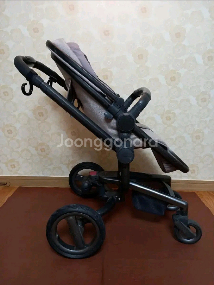 영국산 명품 럭셔리 디럭스 유모차 실버크로스. 수도권--2