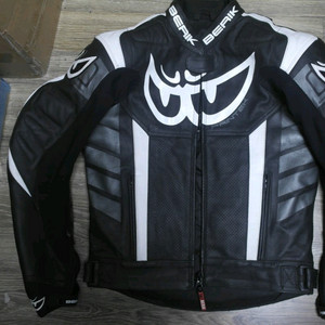 [신형] 베릭 가죽 자켓 46~48호 -검정-