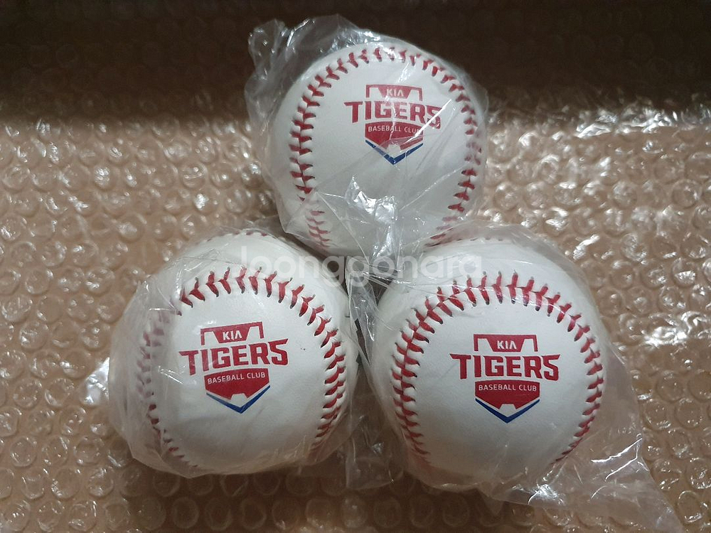 KBO 최형우 1000타점 기념구--2