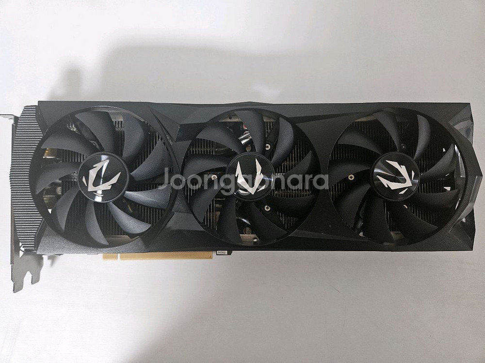 ZOTAC 지포스 RTX 2070 AMP EXTREME--2