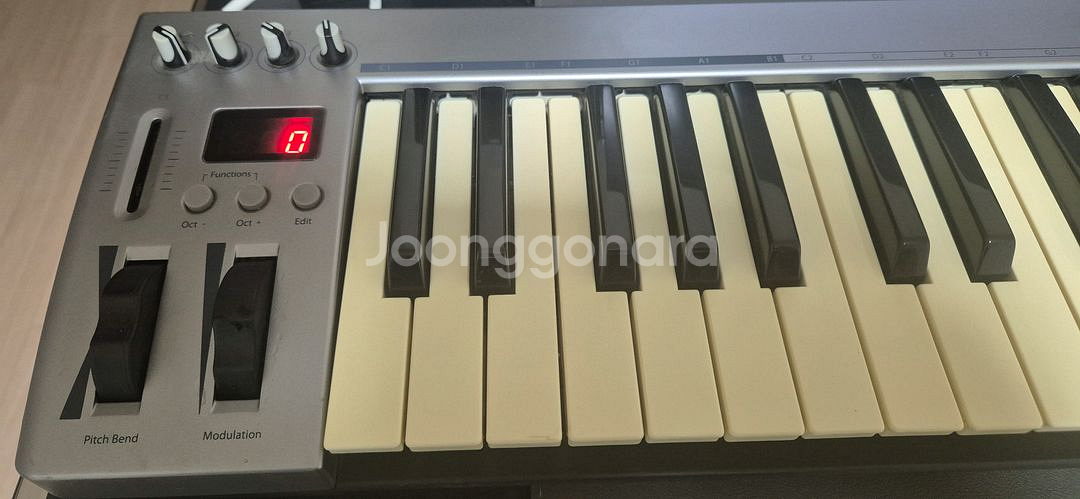 다이나톤 마스터키보드 DCK-61--0