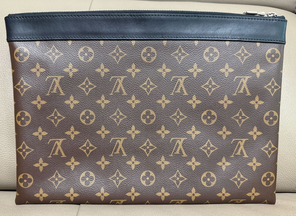 루이비통 모노그램 디스커버리 포쉐트GM 클러치--2