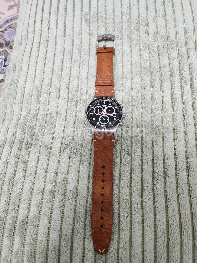 스와치 YVS424 시계--1