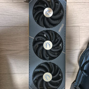 조택 5070ti 솔리드 팔아요.