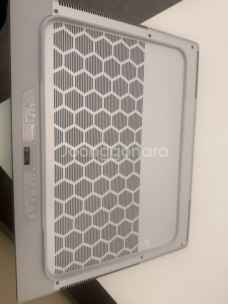델에일리언웨어X16R2 4090그래픽 게이밍노트북보증o--5