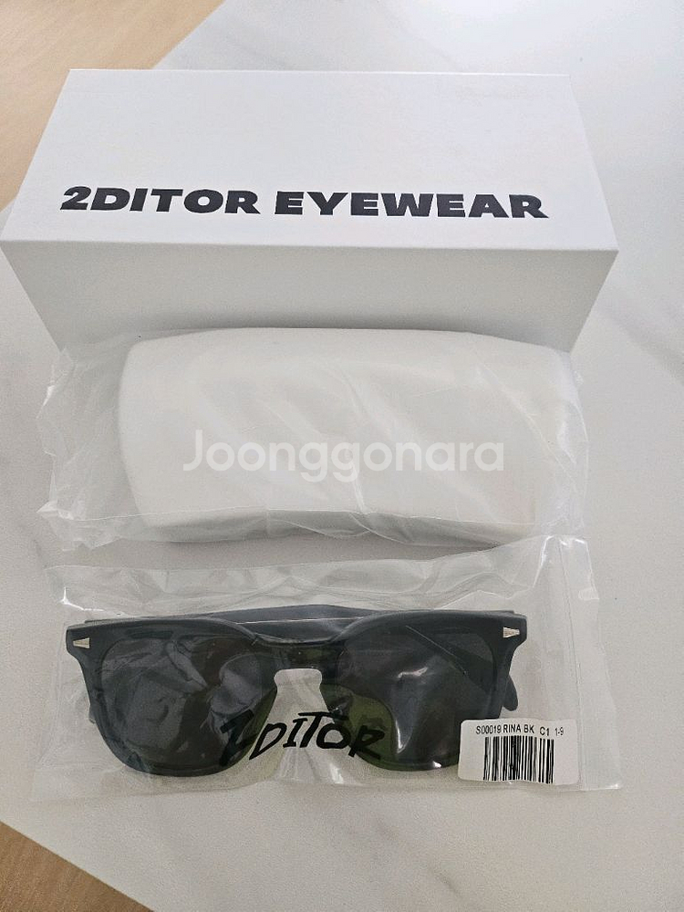 2EDITOR RINA 블랙 선글라스 풀세트--0