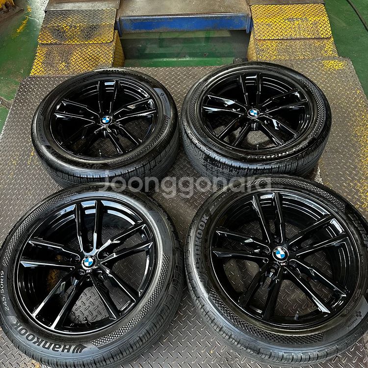 19인치 BMW 신형 X4 698M 중고휠타이어--1