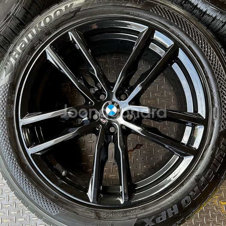 19인치 BMW 신형 X4 698M 중고휠타이어--0