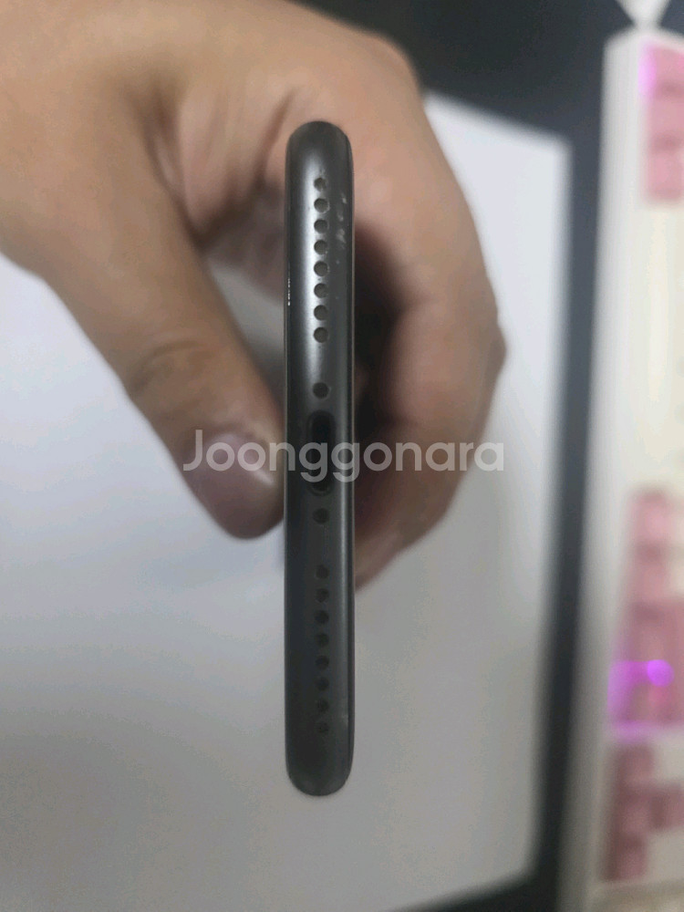 아이폰8+ 64기가 팝니다--5