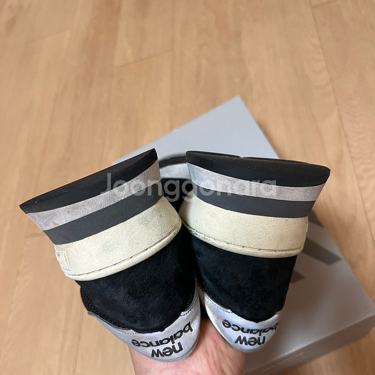 뉴발란스 990v1 블랙 275--3