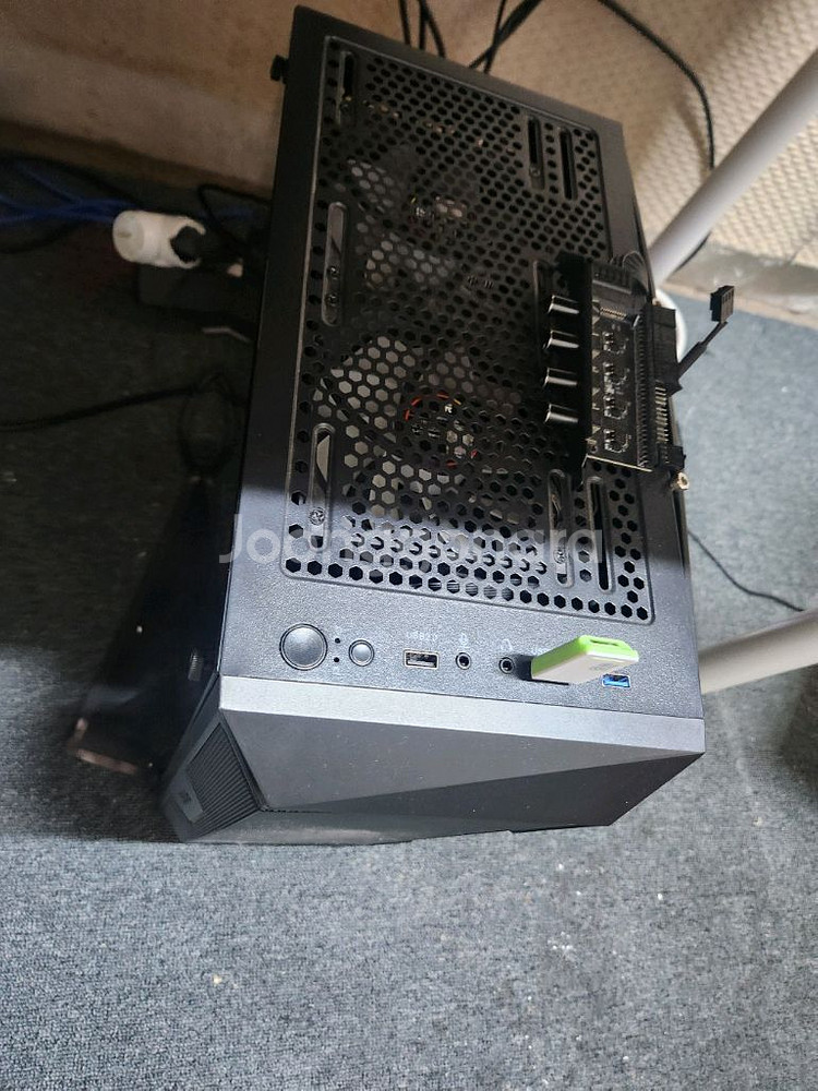 i5 13500 반본체 싸게 판매합니다--2