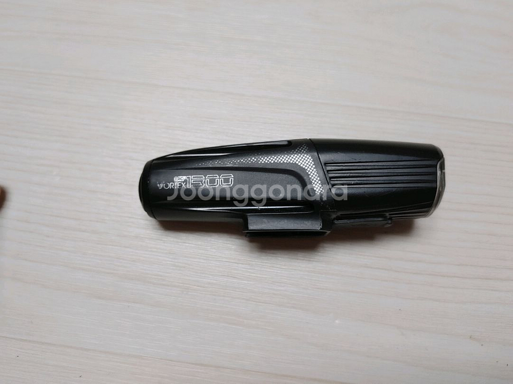 문라이트메테오 보텍스프로 V3 1300루멘 충전식전조등--1