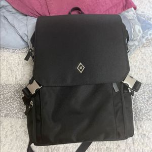 멘케레스 카메라 백팩 가방팝니다